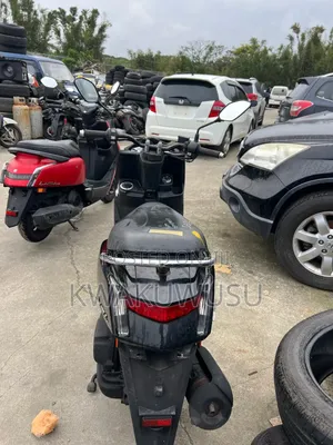 Yamaha 2020 Black