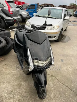 Yamaha 2020 Black