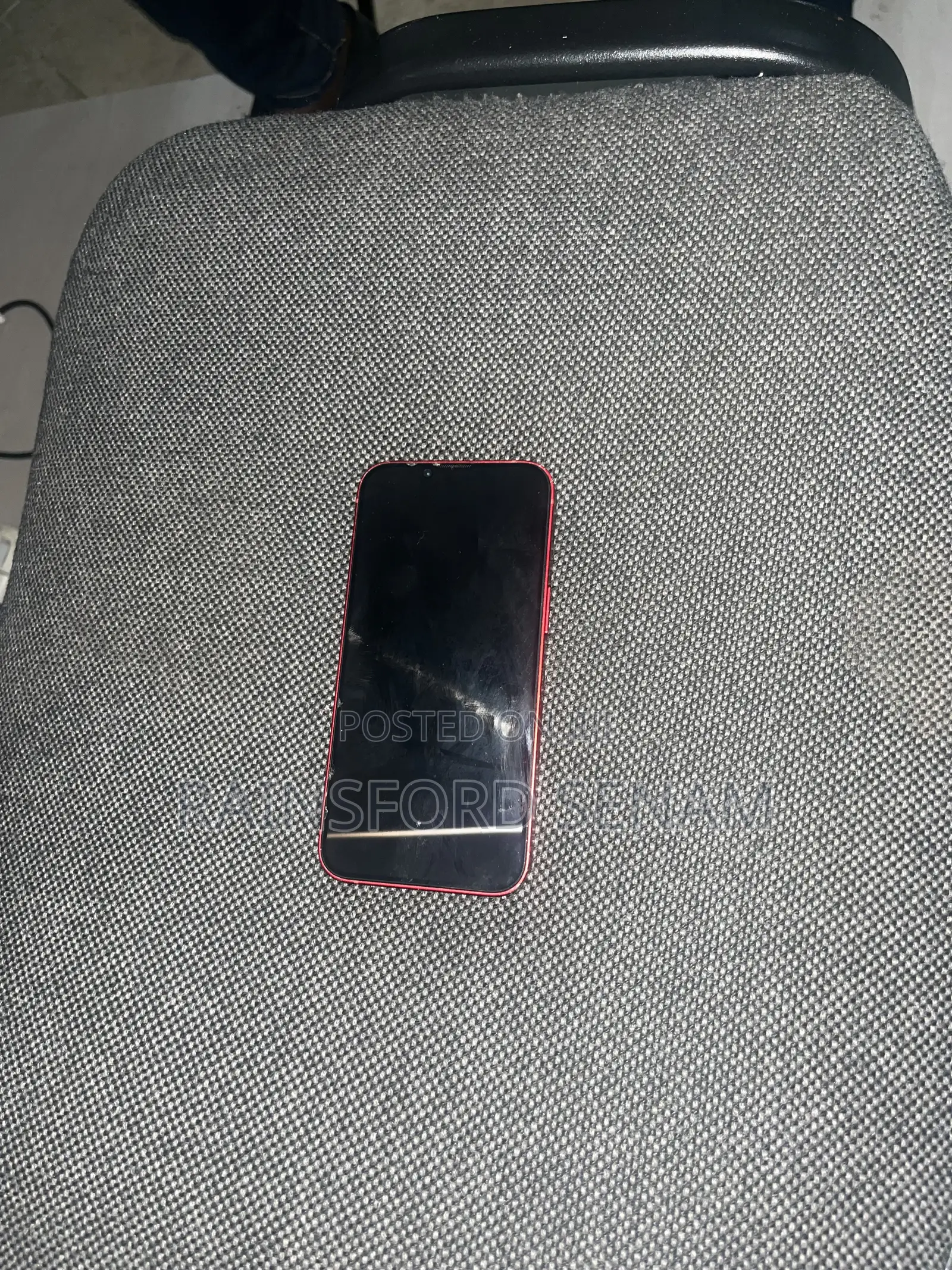 Apple iPhone 13 128 GB Red