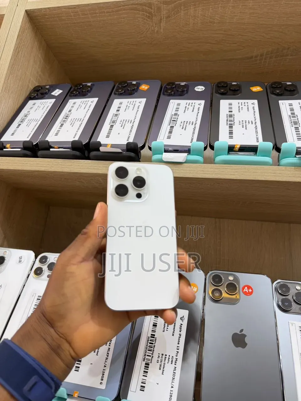Phones And Laptops Repairs And Sales