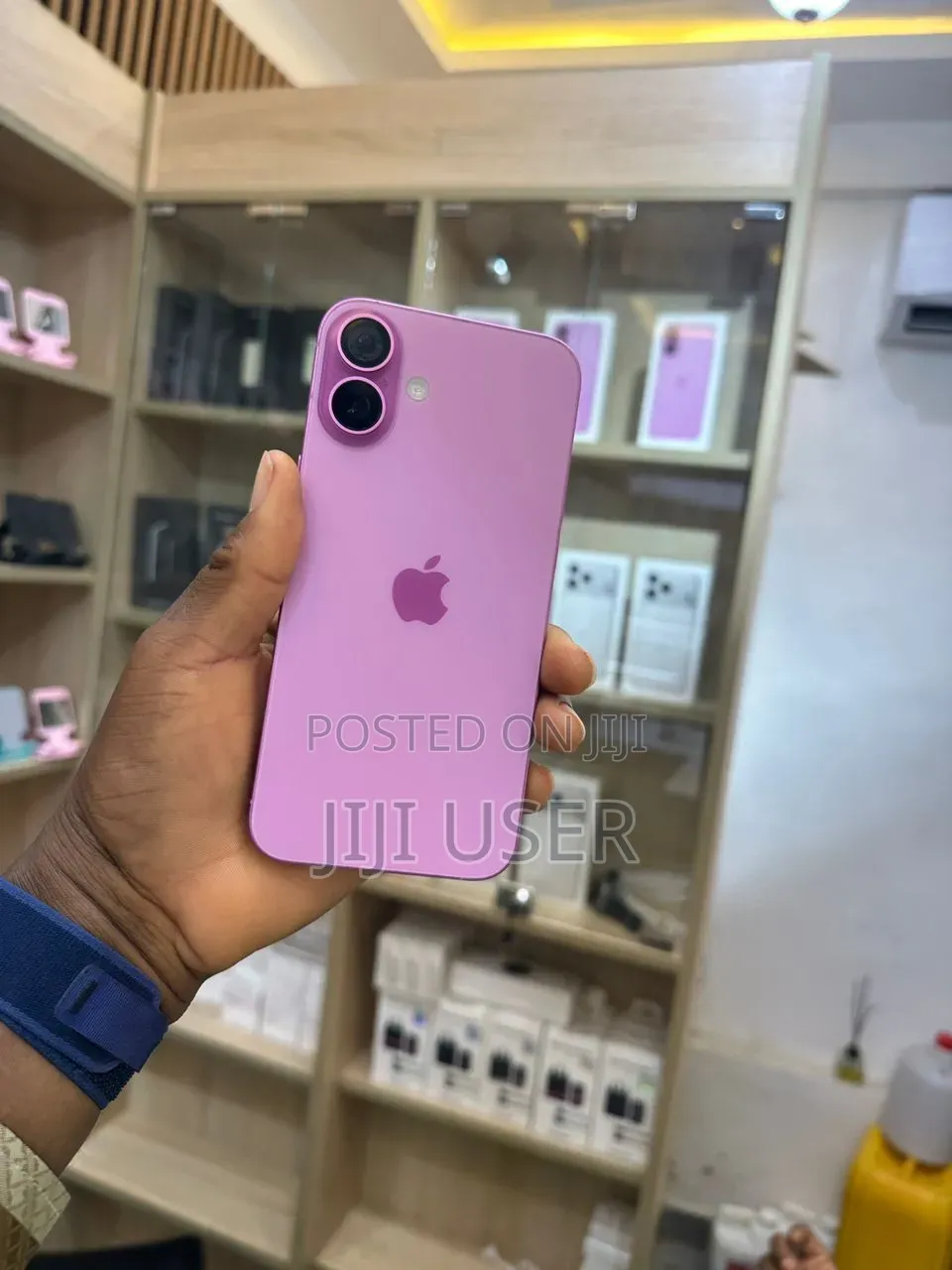 Phones And Laptops Repairs And Sales