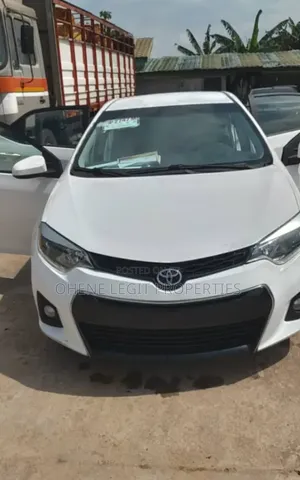 Toyota Corolla 2016 White