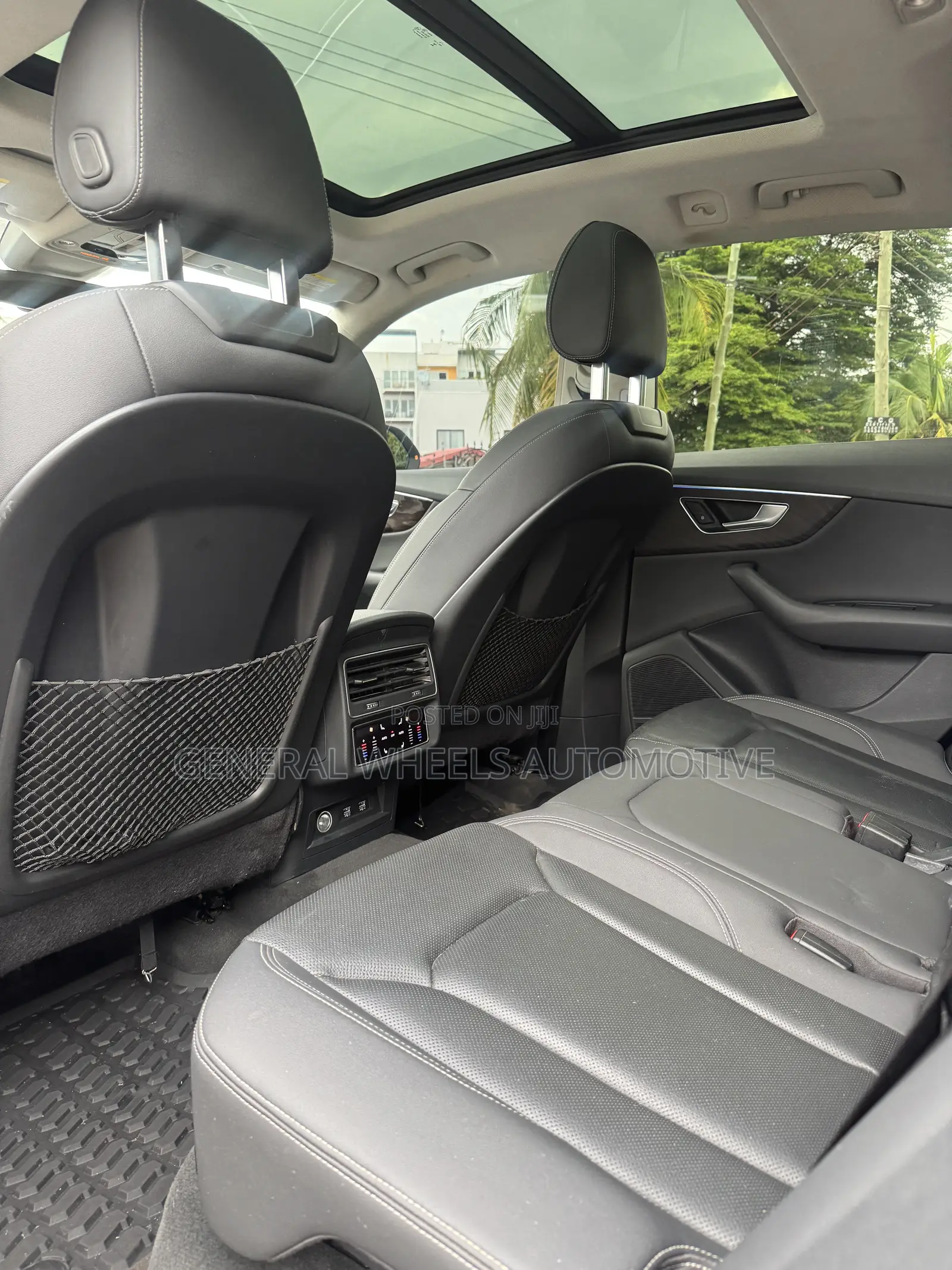 Audi Q8 55 Premium AWD quattro 2020 White