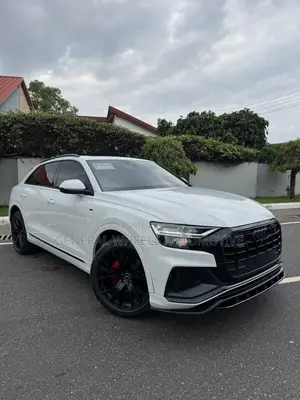 Audi Q8 55 Premium AWD quattro 2020 White