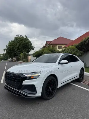 Audi Q8 55 Premium AWD quattro 2020 White