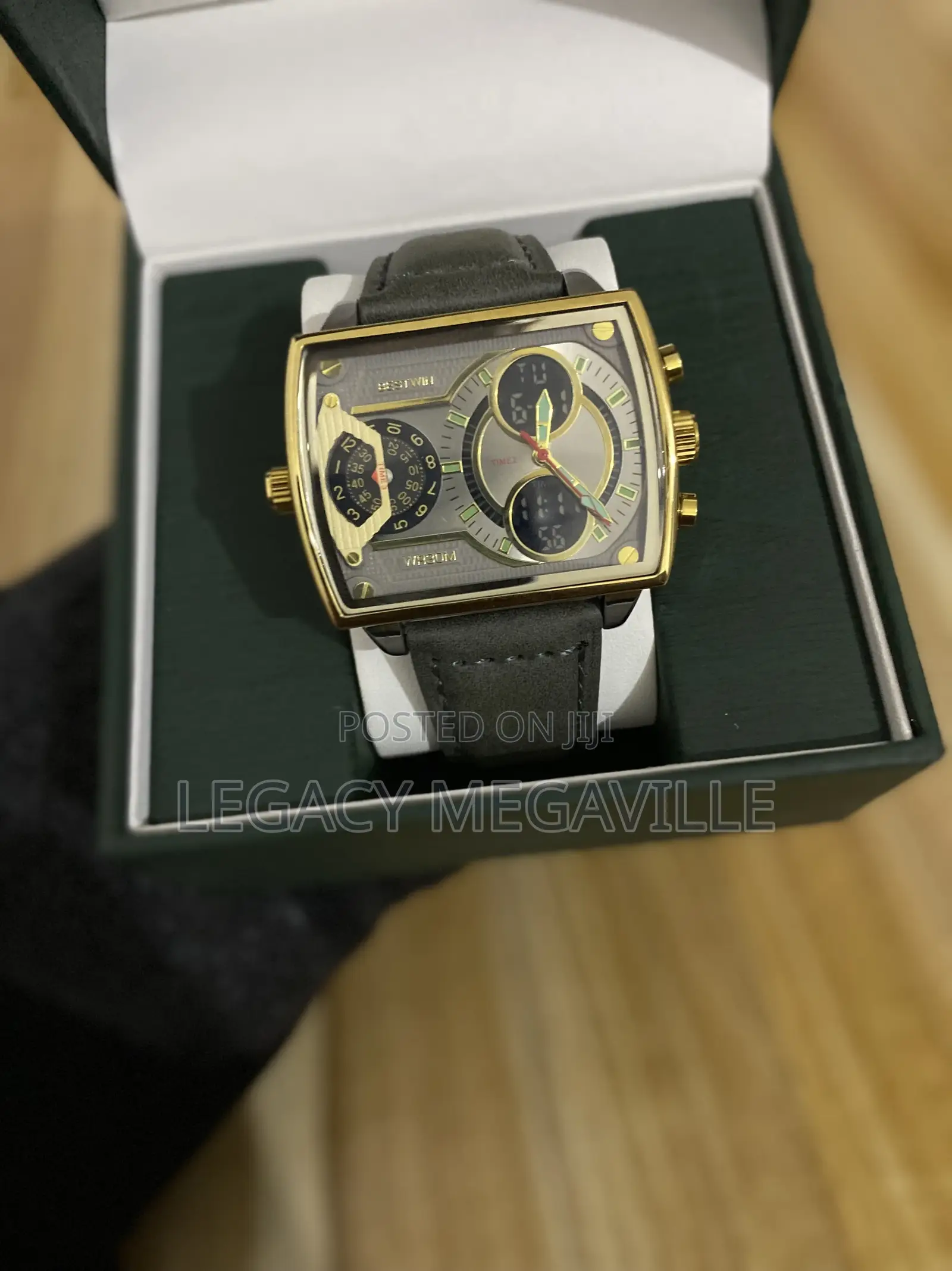 Bestwin Luxurious Watch