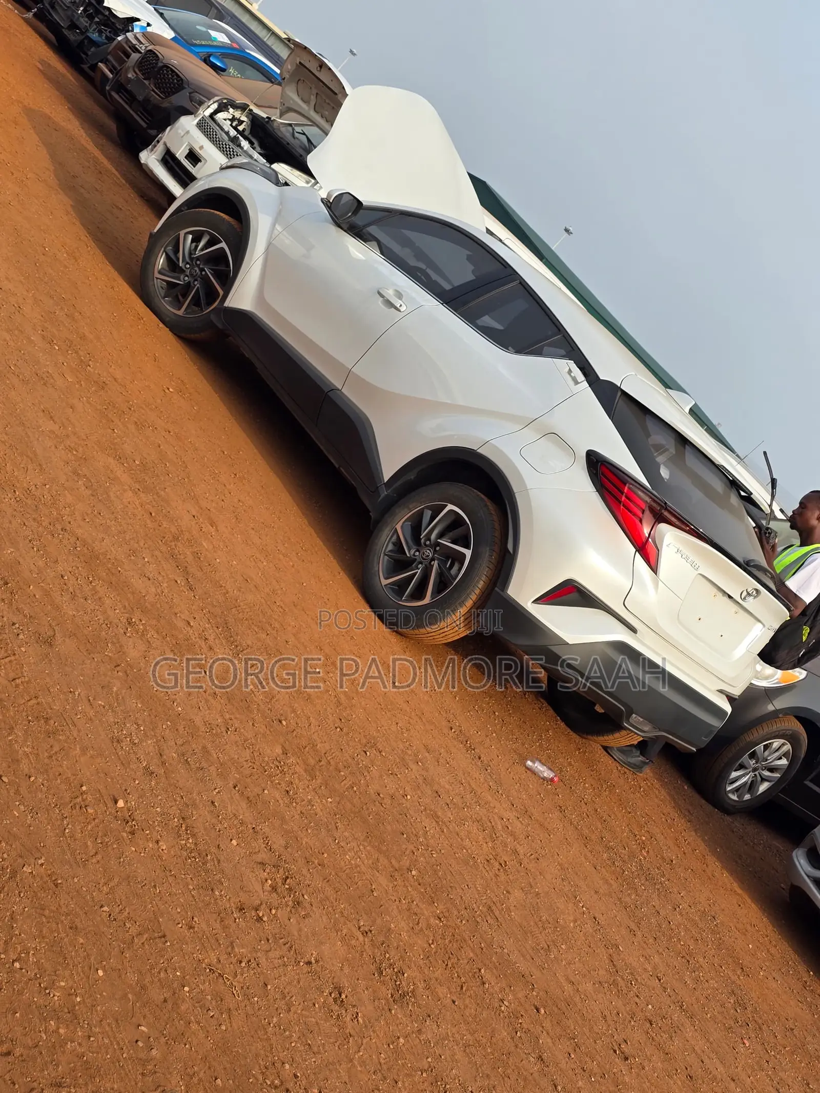 Toyota C-HR 2023 White