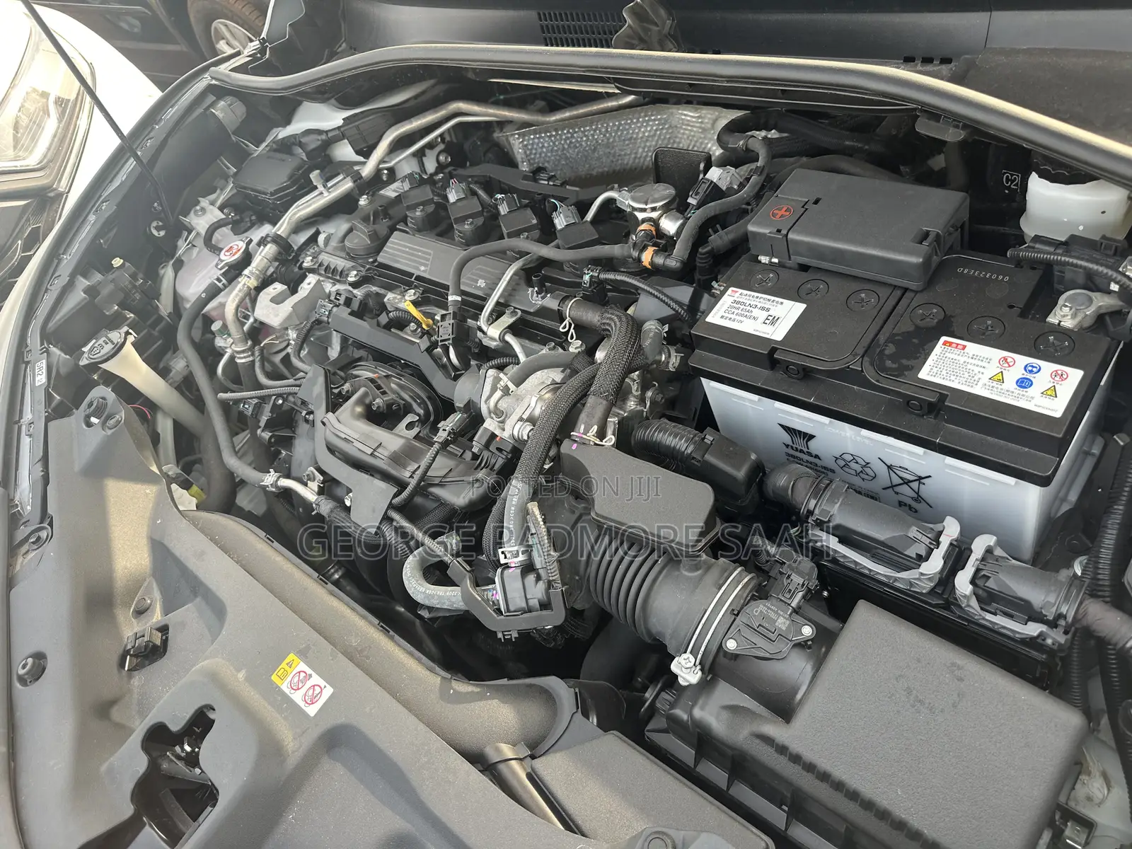 Toyota C-HR 2023 White