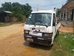 Daihatsu Hijet 2012 White