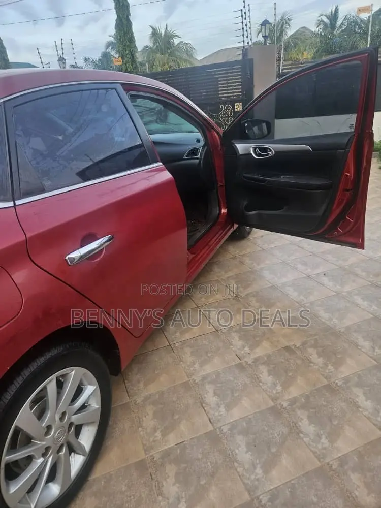 Nissan Sentra 2014 Red