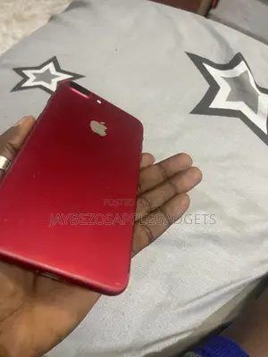 Apple iPhone 7 Plus 32 GB Red