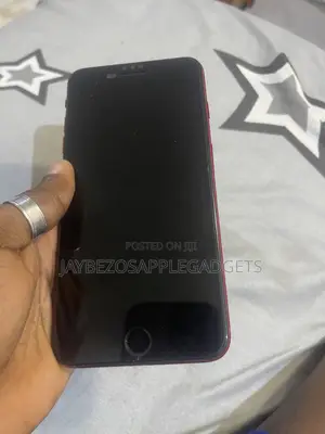 Apple iPhone 7 Plus 32 GB Red
