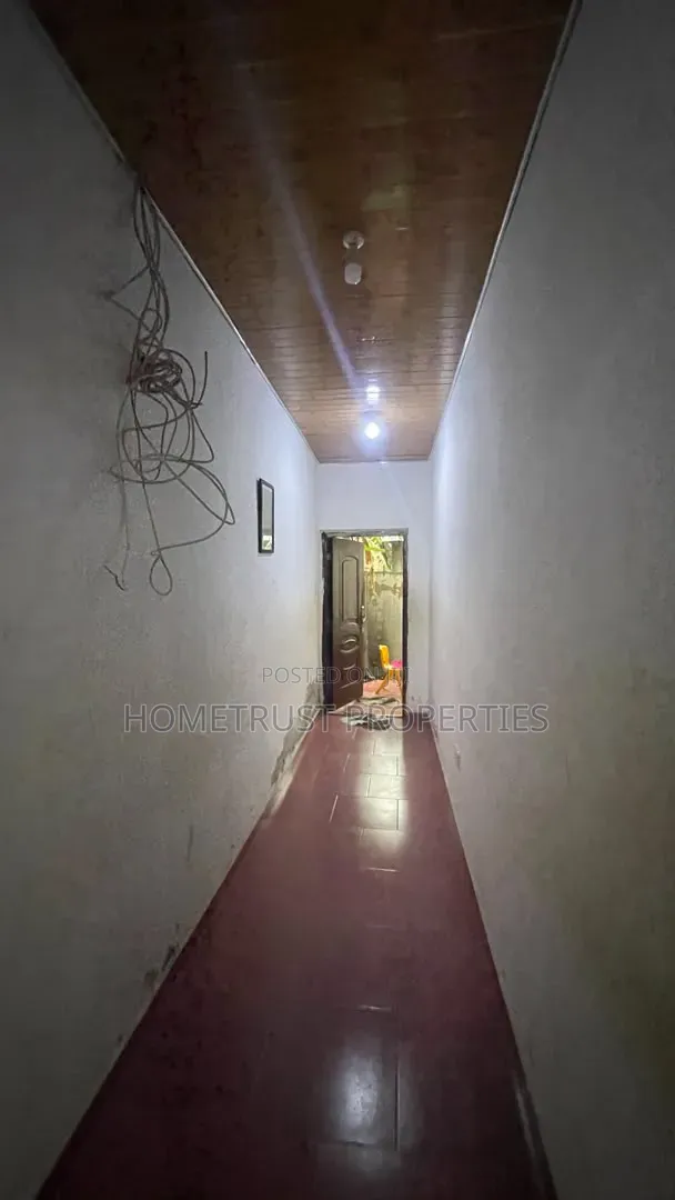 2bdrm House in Ablekuma Amomorle, Pentecost for sale
