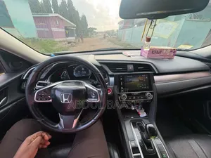 Honda Civic 2017 Silver