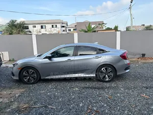 Honda Civic 2017 Silver
