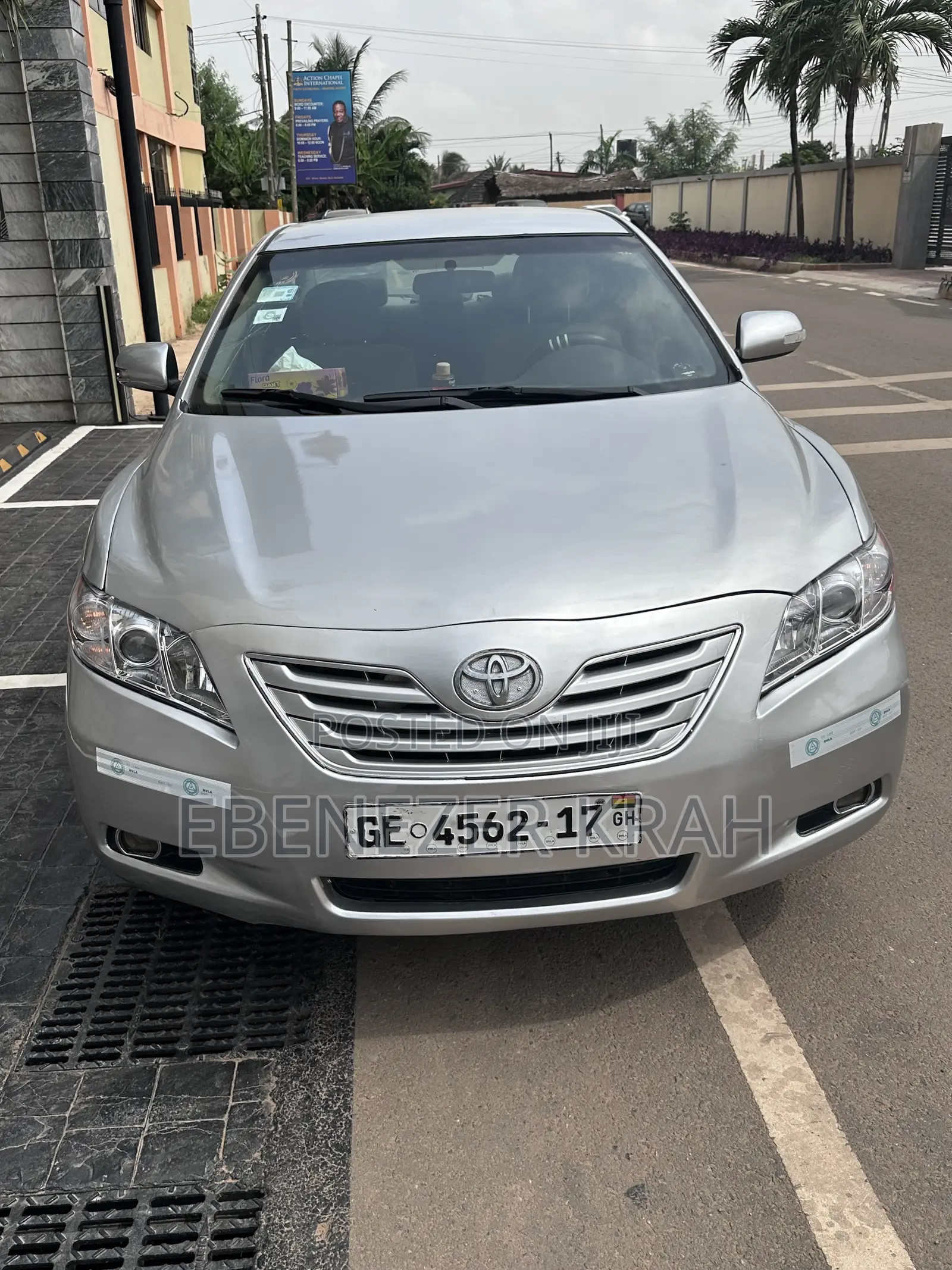 Toyota Camry 2010 Silver