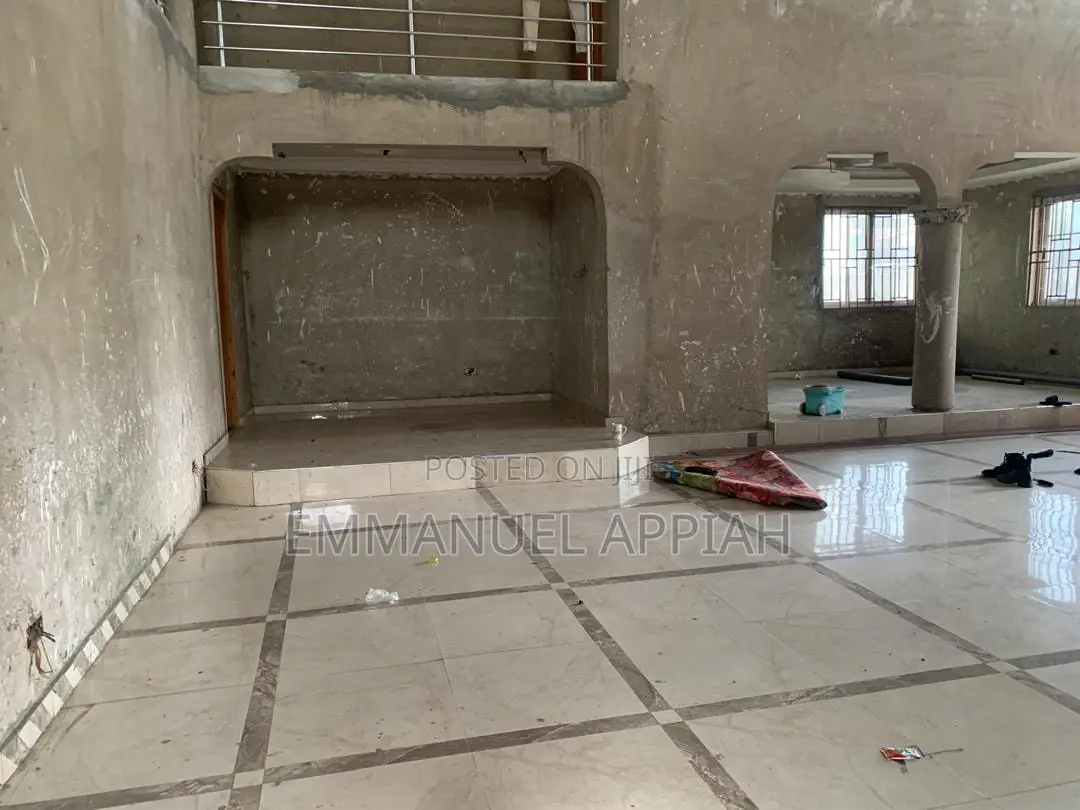 4bdrm House in Nsawam, Accra Metropolitan for sale