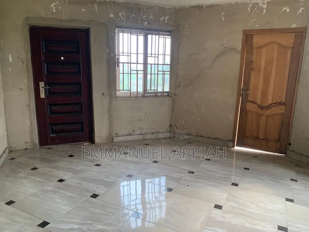 4bdrm House in Nsawam, Accra Metropolitan for sale