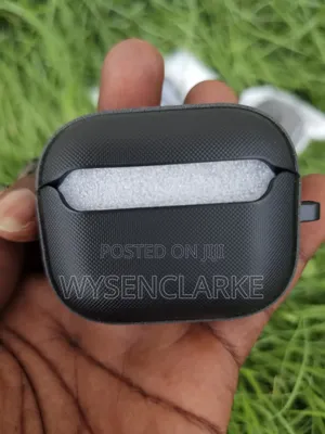 Samsung Galaxy Buds 3 And Buds 3 Pro Plush Gray Case