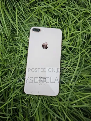 Apple iPhone 8 Plus 64 GB Gold