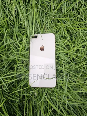 Apple iPhone 8 Plus 64 GB Gold