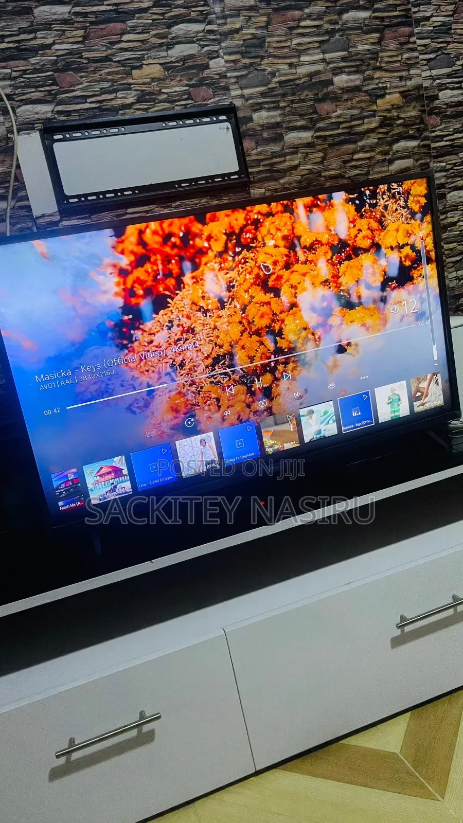 Lg Uhd Tv 43 Inch Active HDR Webos Smart Ai Thinq