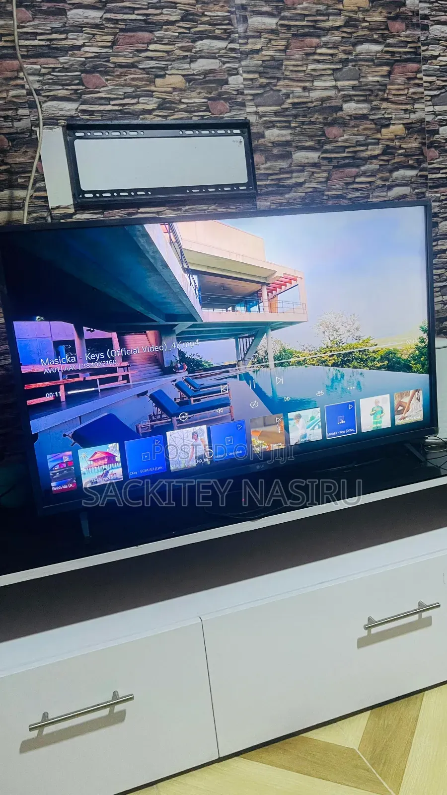 Lg Uhd Tv 43 Inch Active HDR Webos Smart Ai Thinq