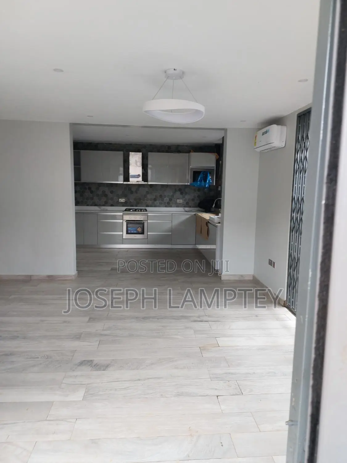 3bdrm House in Joseph Lamptey, Airport Residential Area for rent