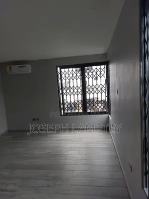 3bdrm House in Joseph Lamptey, Airport Residential Area for rent
