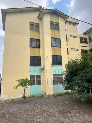 3bdrm Apartment in SSNIT Flats for sale