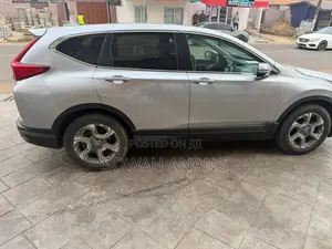 Honda CR-V 2019 Silver