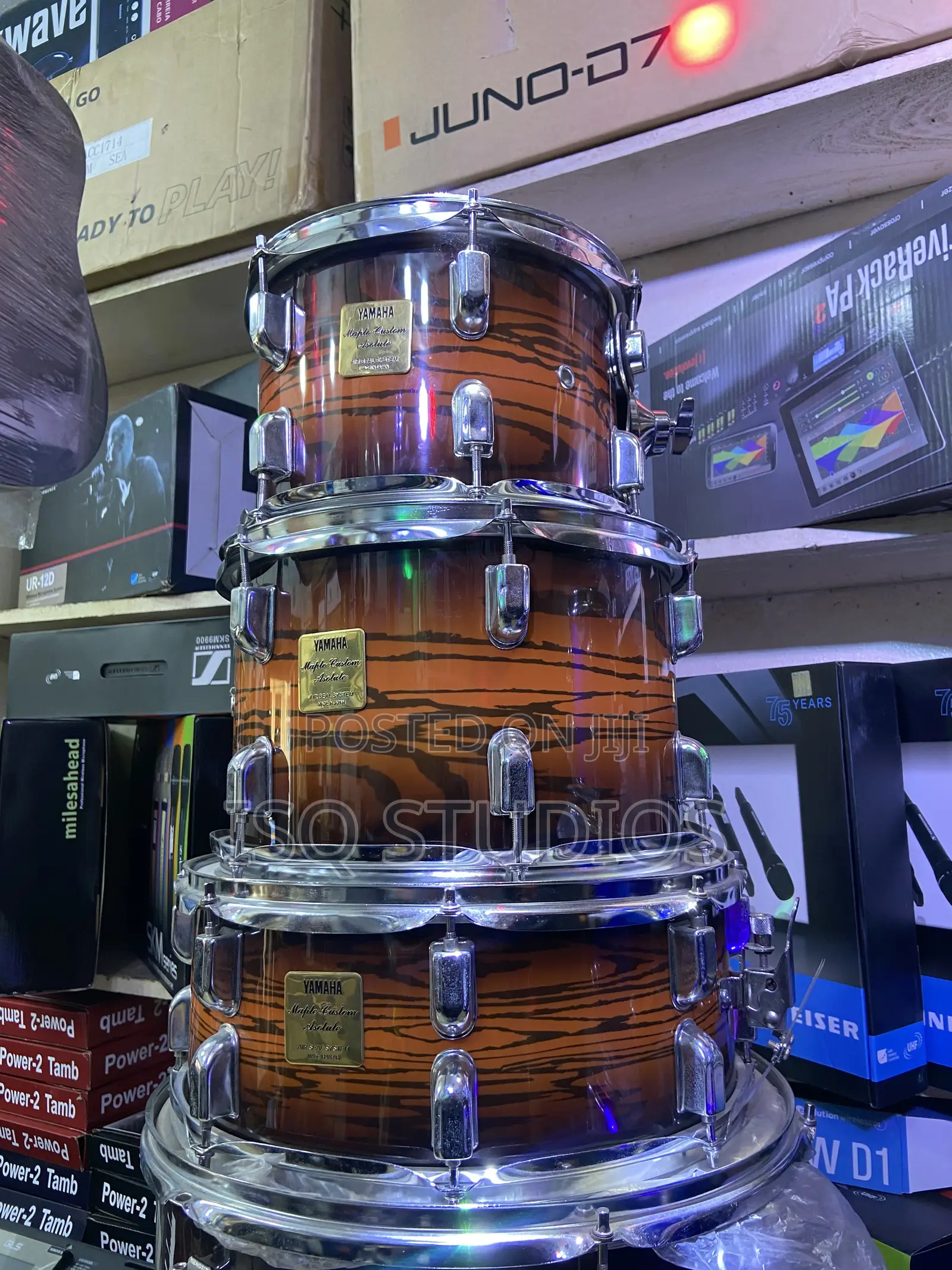 Yamaha 5 Pieces Drum Set