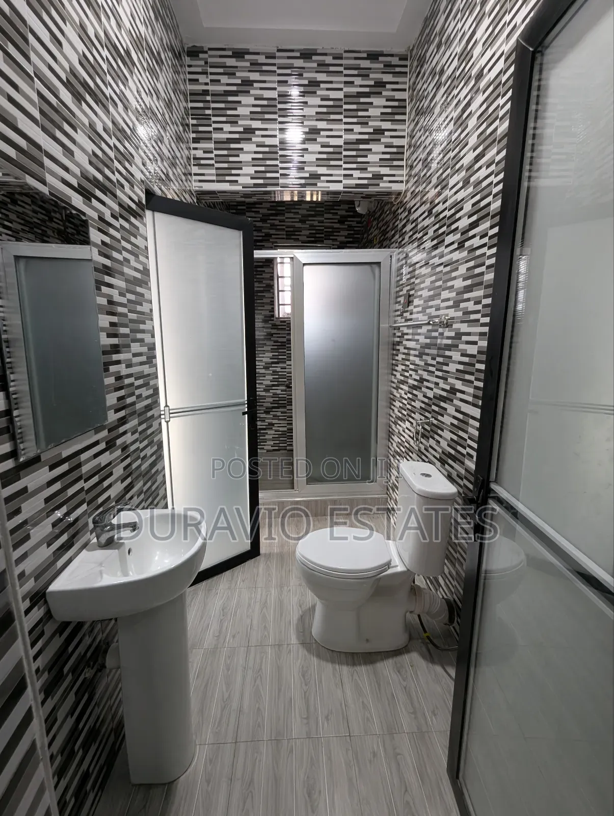 1bdrm Apartment in Atwima Boko, Kwadaso, Kumasi Metropolitan for rent
