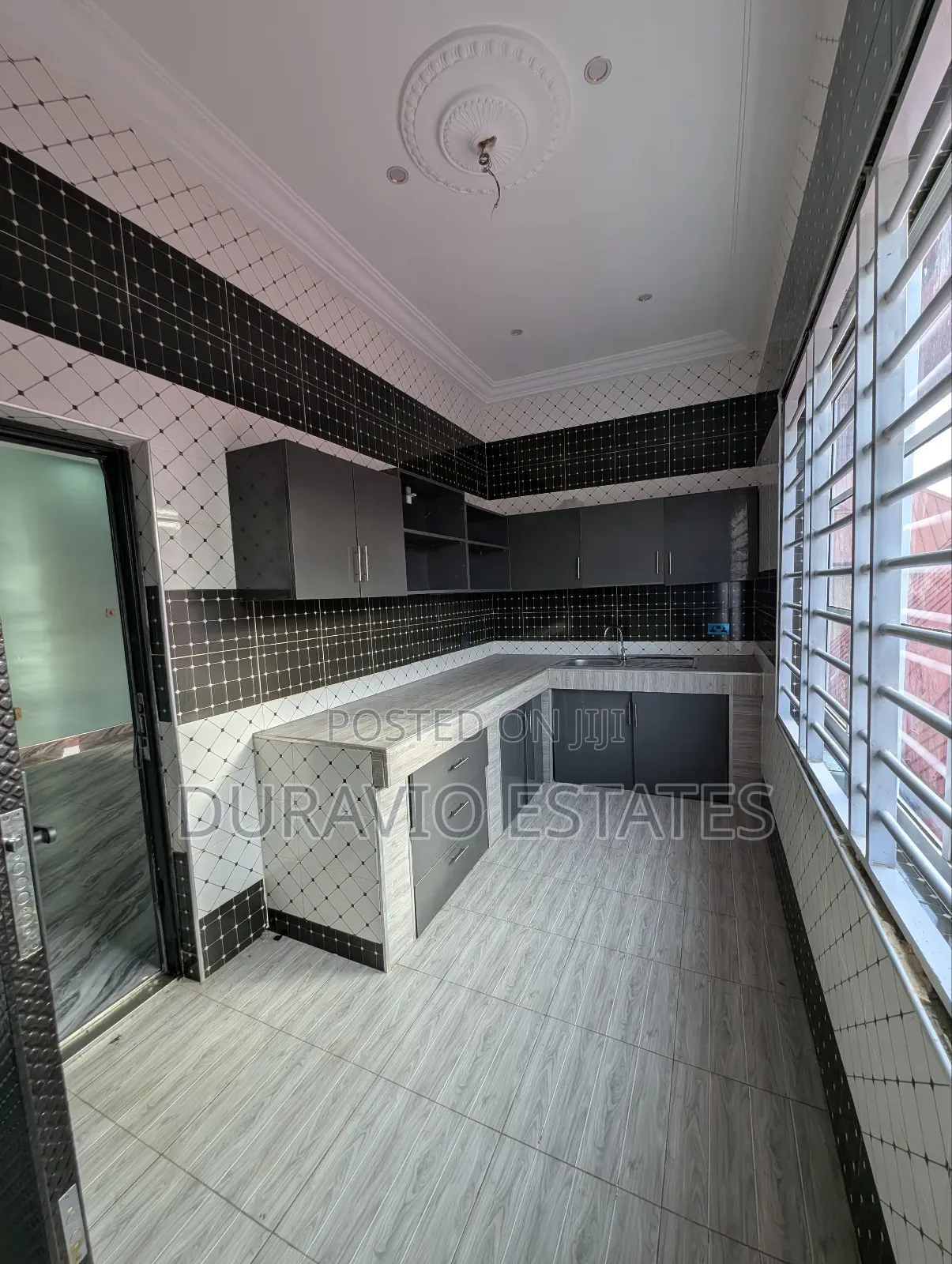 1bdrm Apartment in Atwima Boko, Kwadaso, Kumasi Metropolitan for rent