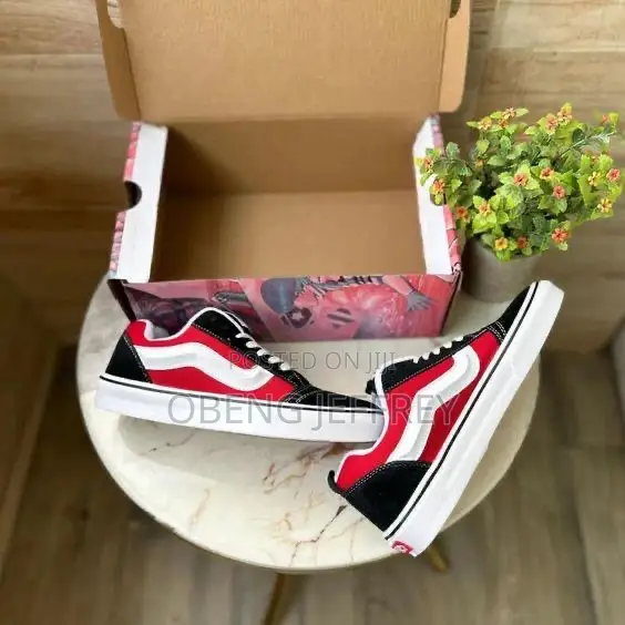 Original Vans Knu Skool Red