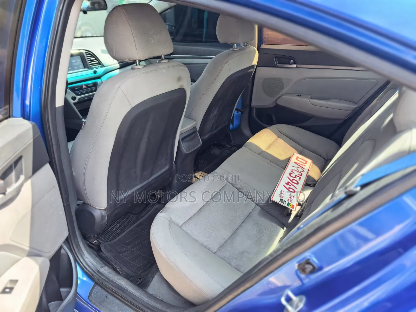 Hyundai Elantra 2018 Blue