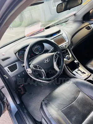 Hyundai Elantra 2011 Gray