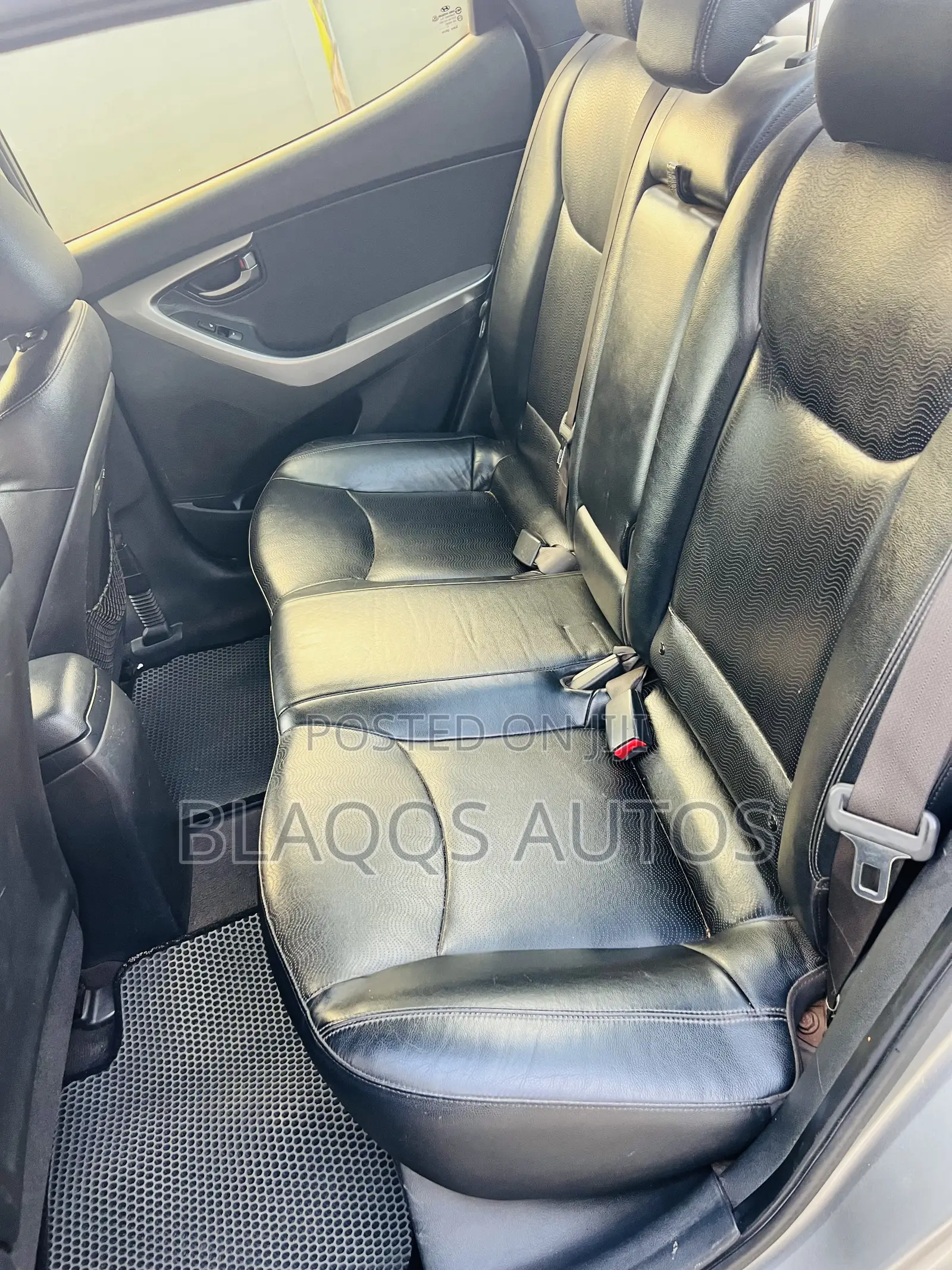 Hyundai Elantra 2011 Gray