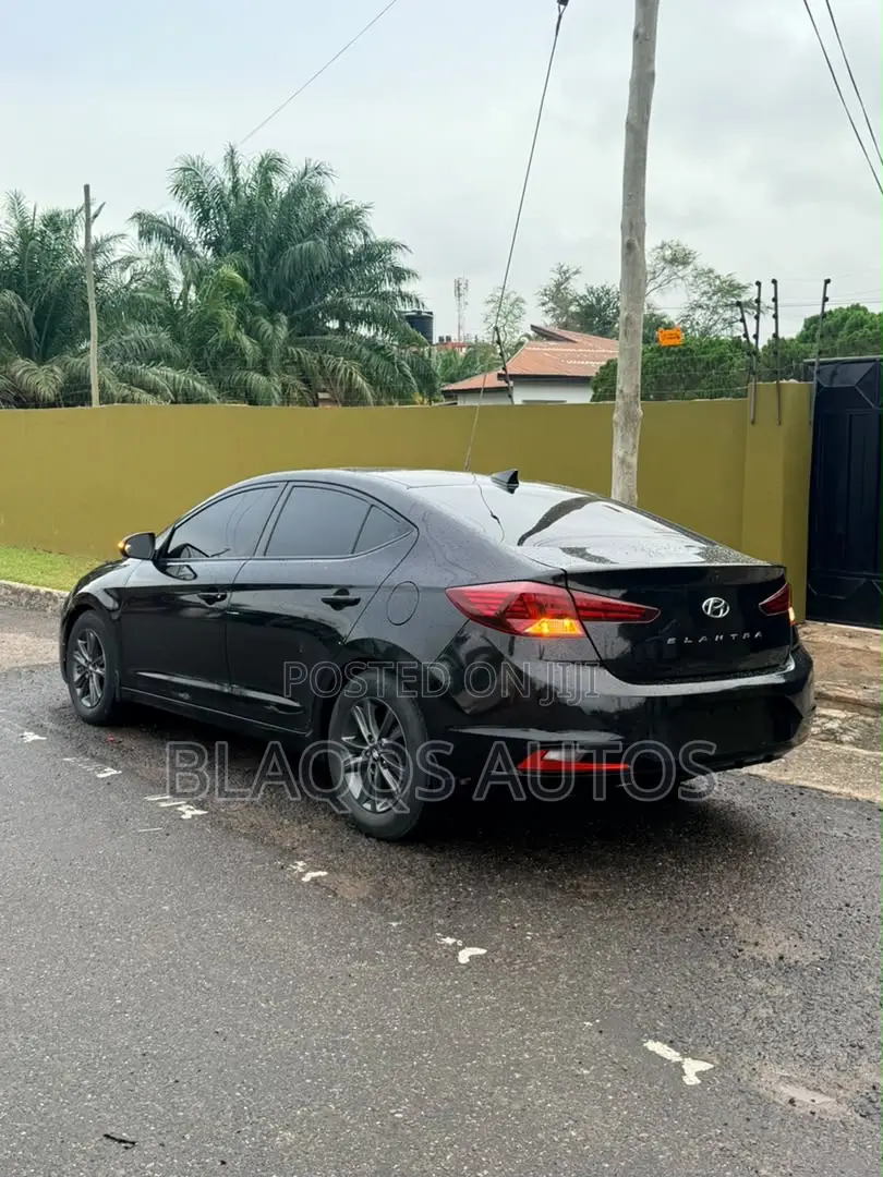 Hyundai Elantra 2020 Black