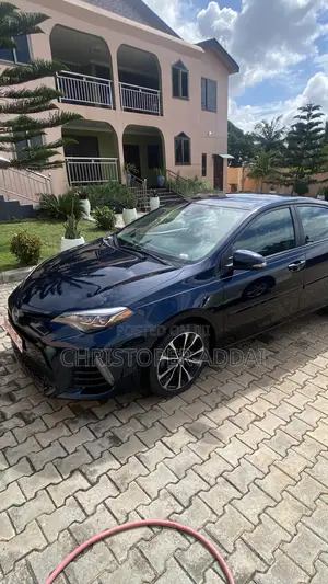 Toyota Corolla SE (1.8L 4cyl 2A) 2019 Matt Black