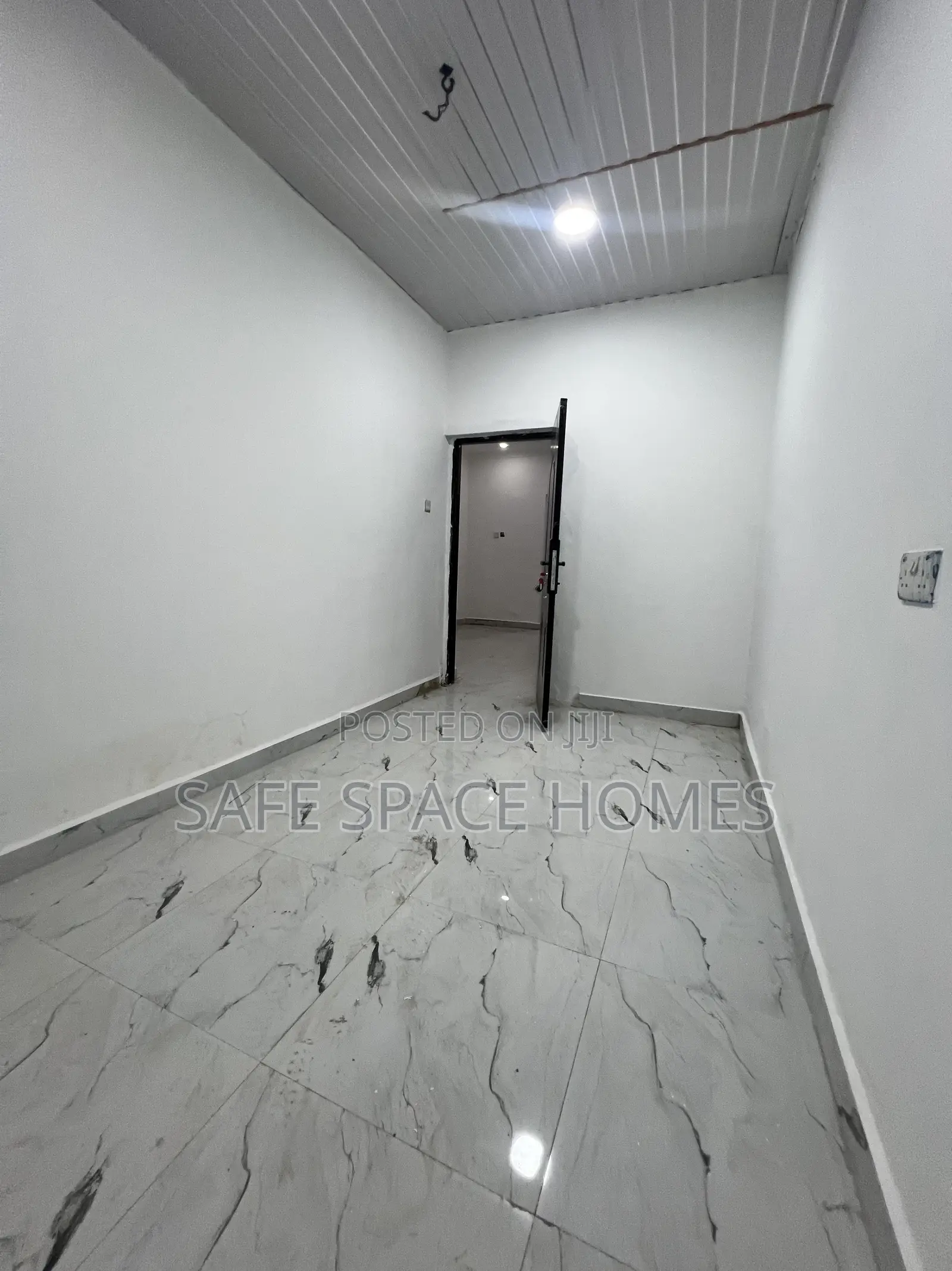 2bdrm Apartment in Burma Camp for rent