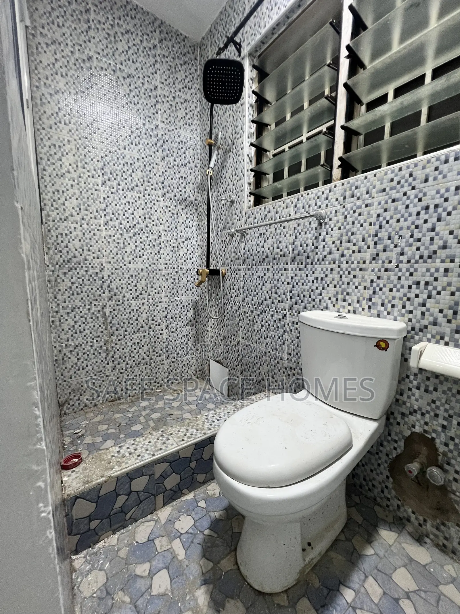 2bdrm Apartment in Burma Camp for rent