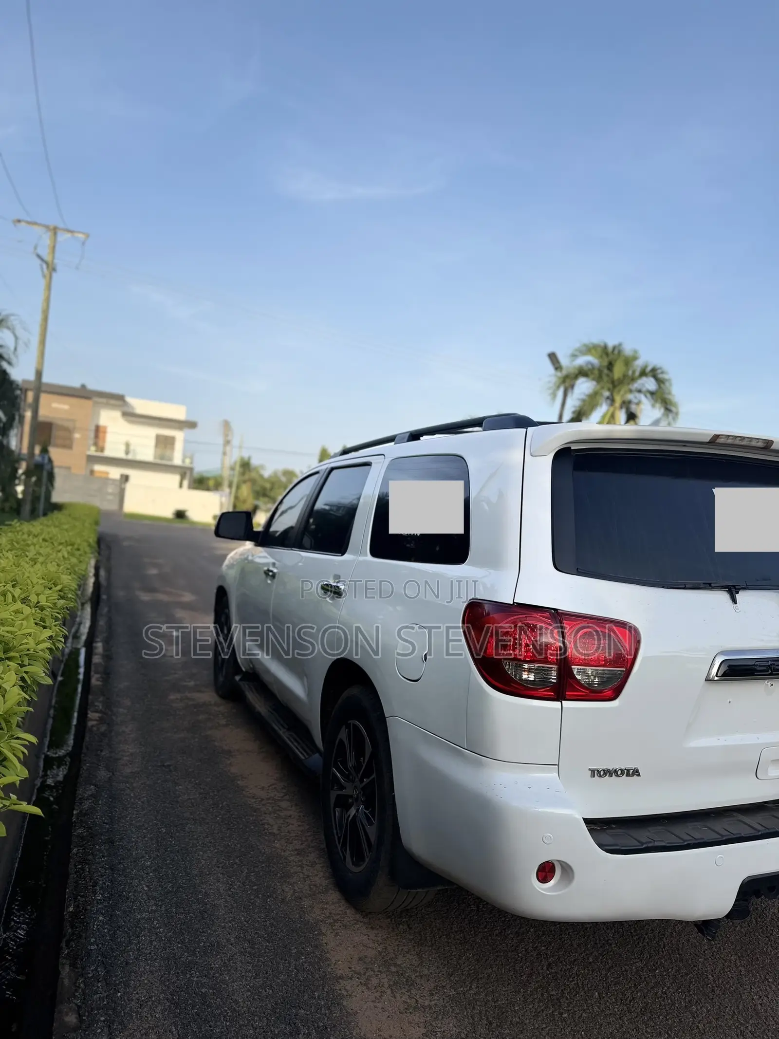 Toyota Sequoia 2014 White