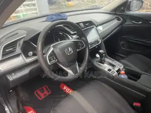 Honda Civic LX 2dr Coupe (2.0L 4cyl) 2016 Gray