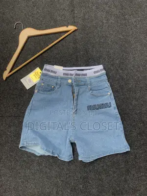 High Quality Stock Ladies Short Jeans