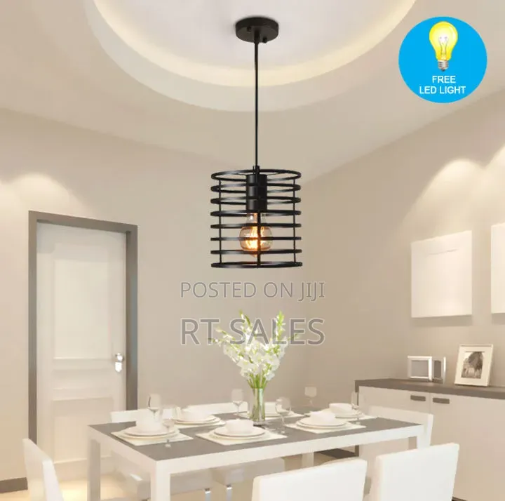 Black Single Pendant Light. Dl02