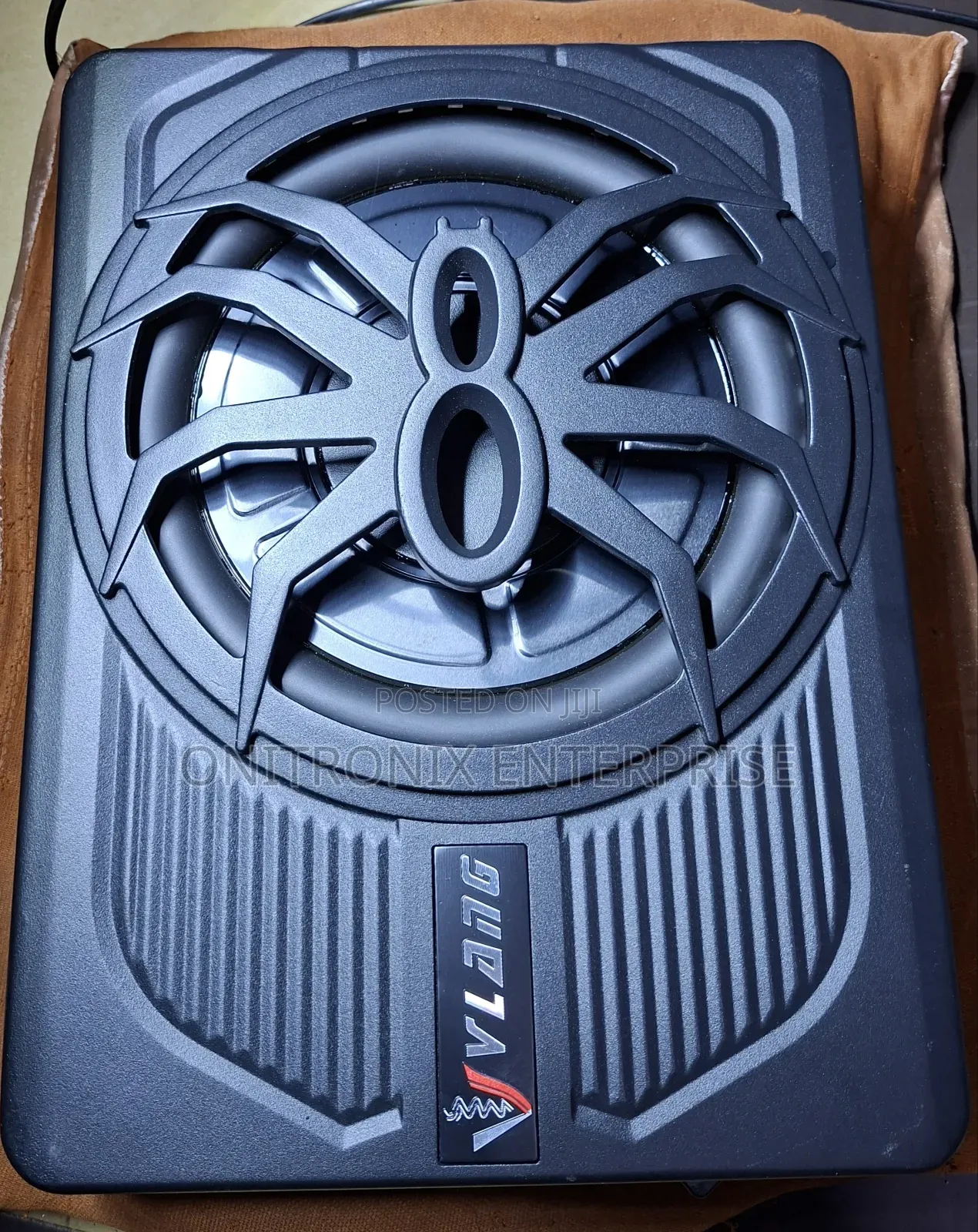 Vlang Undersseat Carsubwoofer
