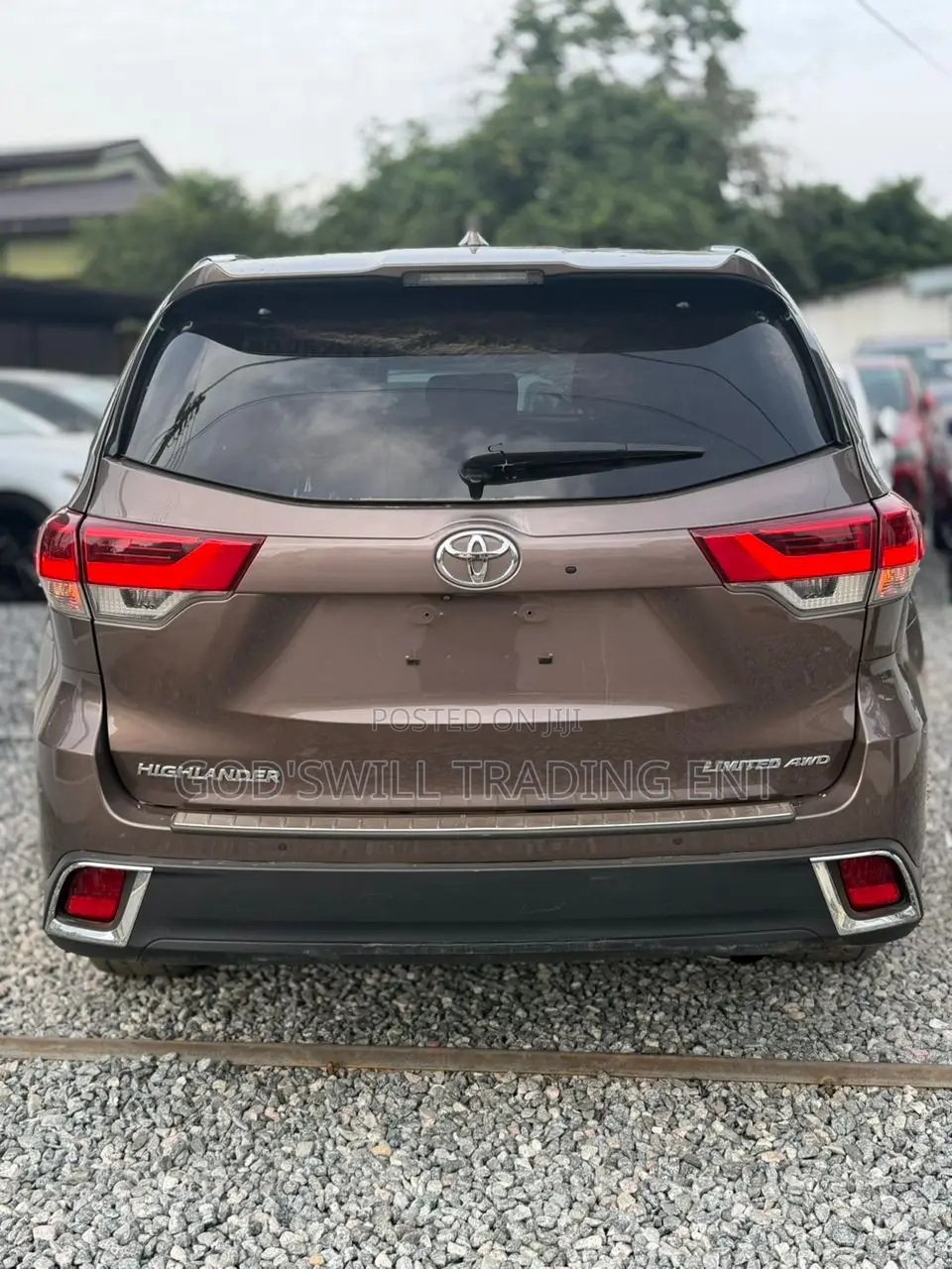 Toyota Highlander Limited 2019 Brown