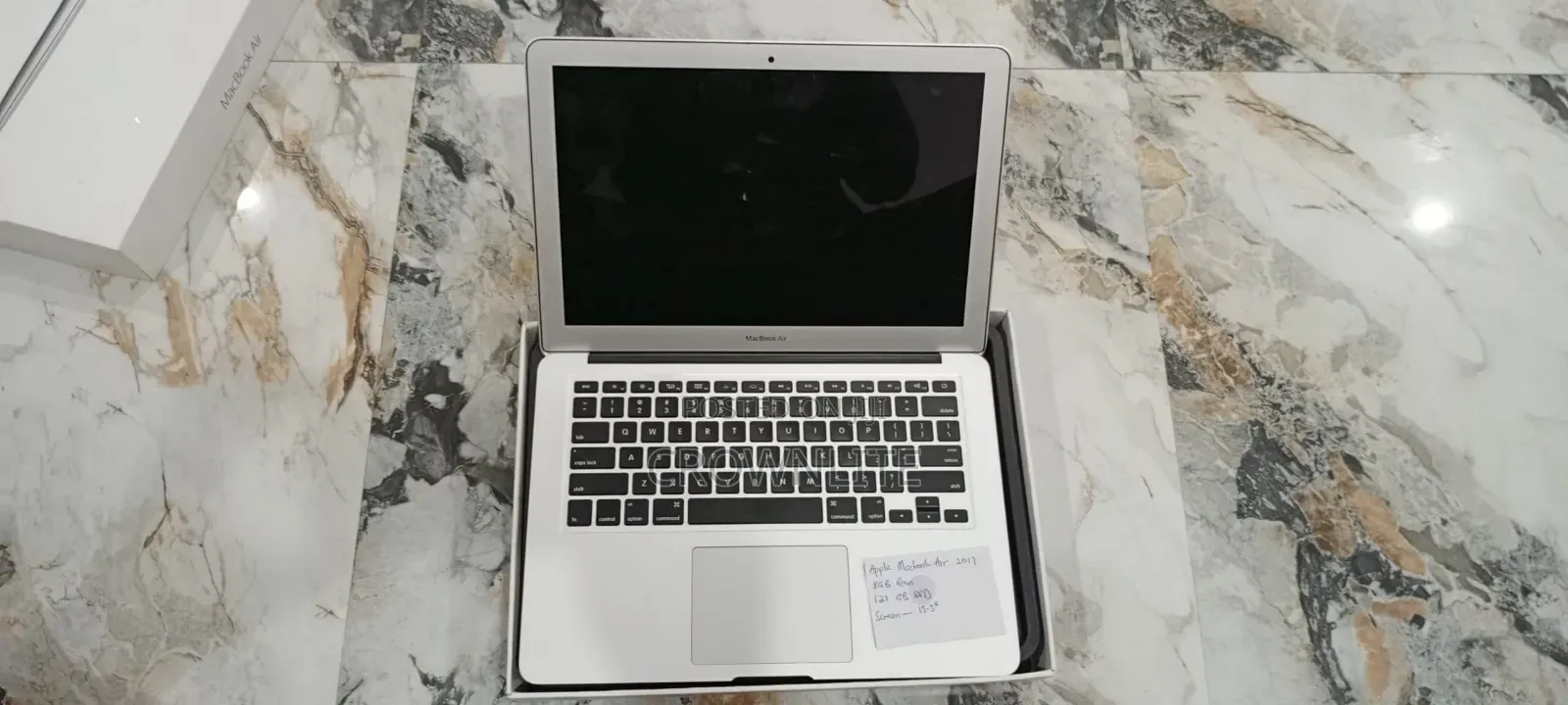 Laptop Apple MacBook Air 2GB Intel Core i5 SSHD (Hybrid) 320GB
