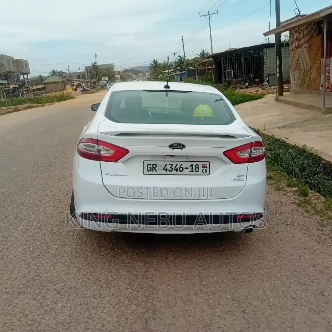 Ford Fusion S 4dr Sedan (2.5L 4cyl 6A) 2014 White